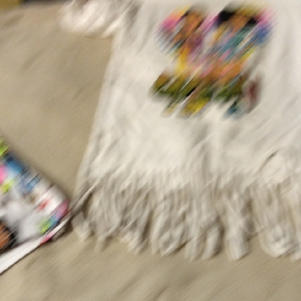 Colorful Graphic T-Shirts - Picture 5 of 6